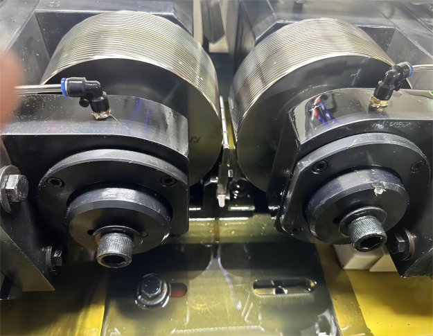 宿松數控滾絲機